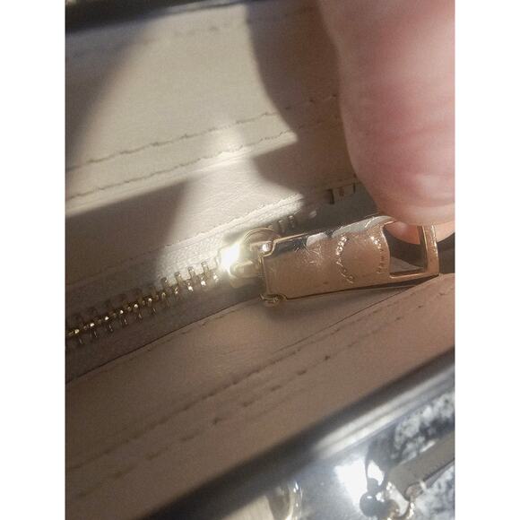 Coach mini Swagger - Picture 8 of 16